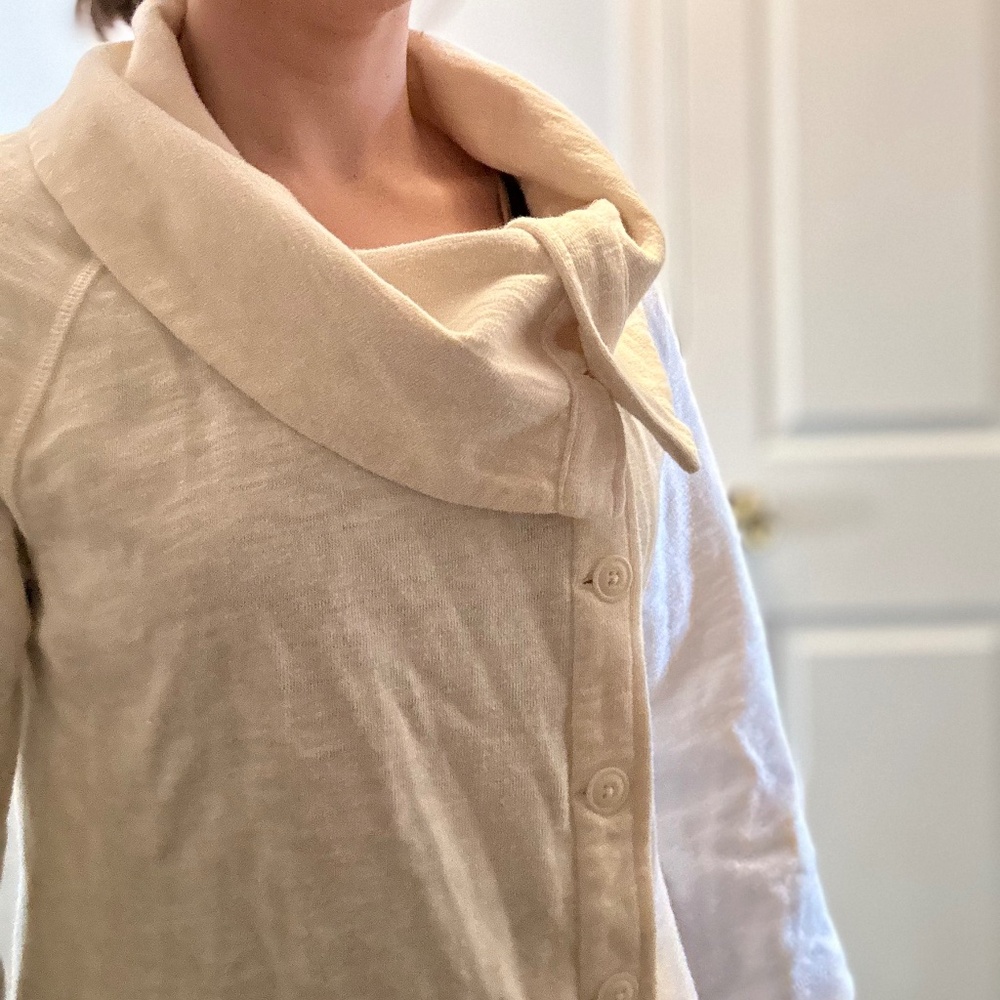 Eddie Bauer Sweatshirt/Cardigan